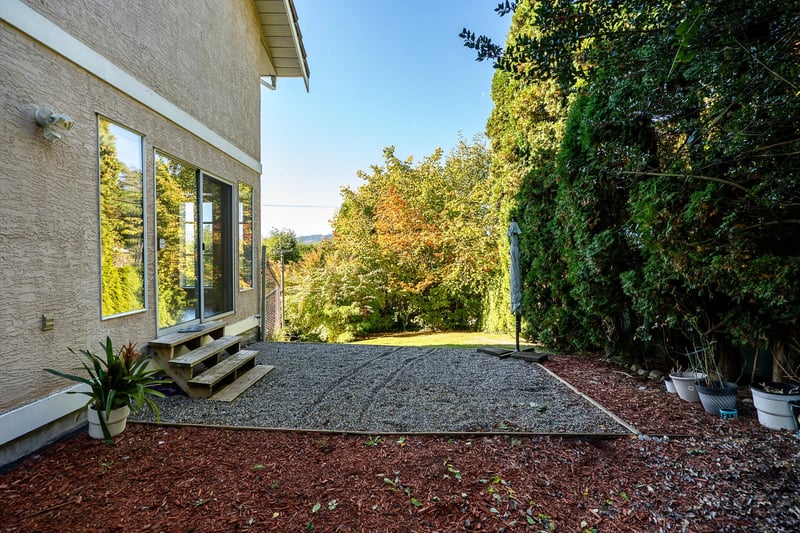 Luxury estate at 389 Metta Street, Port Moody, BC — photo 12
