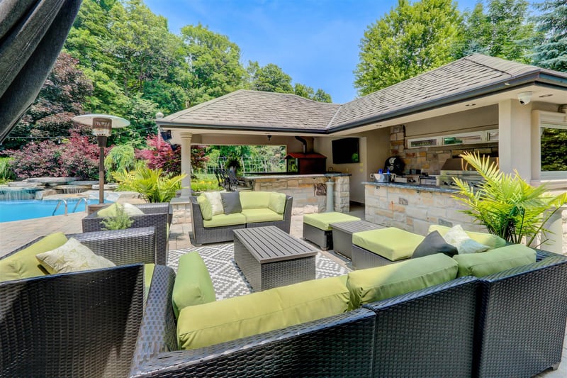 Luxury estate at 95 Eden Vale Dr, King City, ON — photo 56