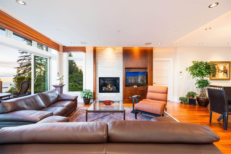 Luxury estate at 2535 Garden Court, West Vancouver, BC — photo 14