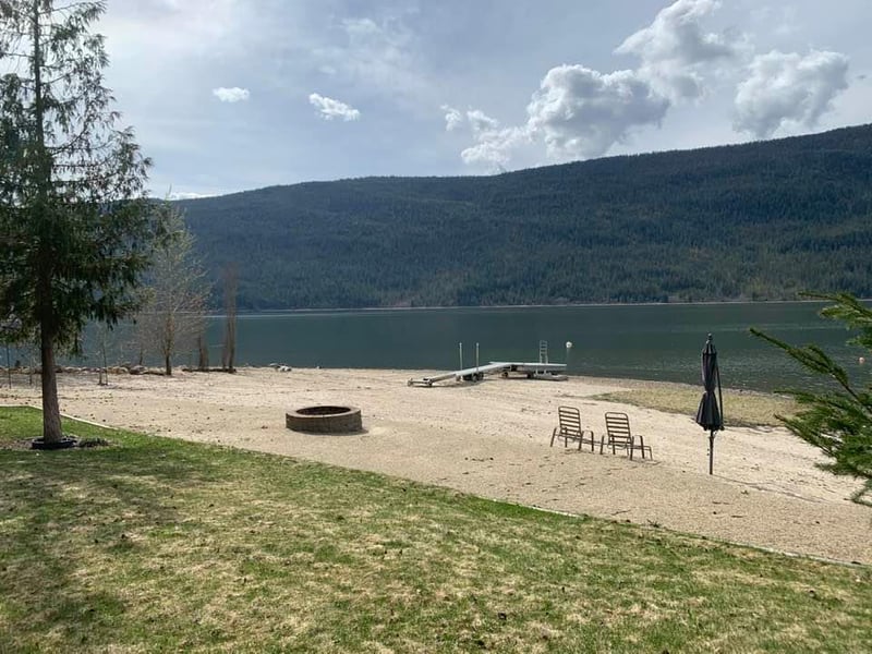 Luxury estate at 8558 British Columbia 97A, North Okanagan, BC — photo 17