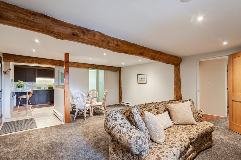 Luxury estate at 325 Bayview Road, Lions Bay, BC — photo 32