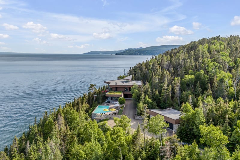 Luxury estate at 510 Rue St Raphaël, La Malbaie, QC — photo 4
