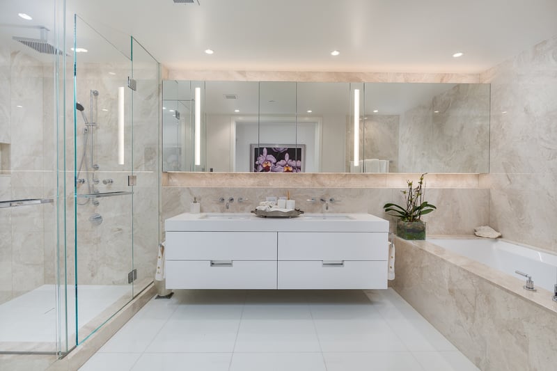 Luxury estate at 1355 Bellevue Avenue #206, West Vancouver, BC — photo 14
