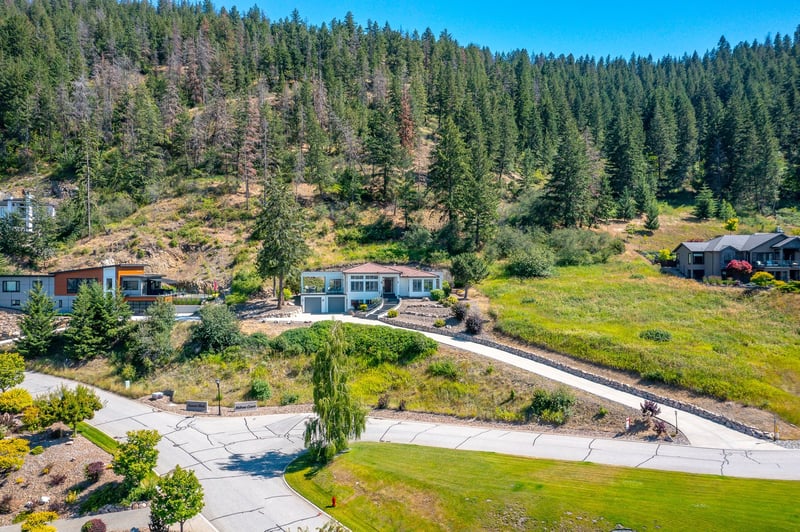 Luxury estate at 200 Melrose Court, Vernon, BC — photo 25