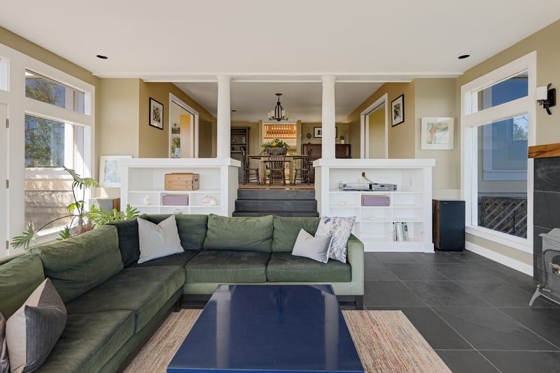 Luxury estate at 4699 Kerryview Drive, Victoria, BC — photo 9