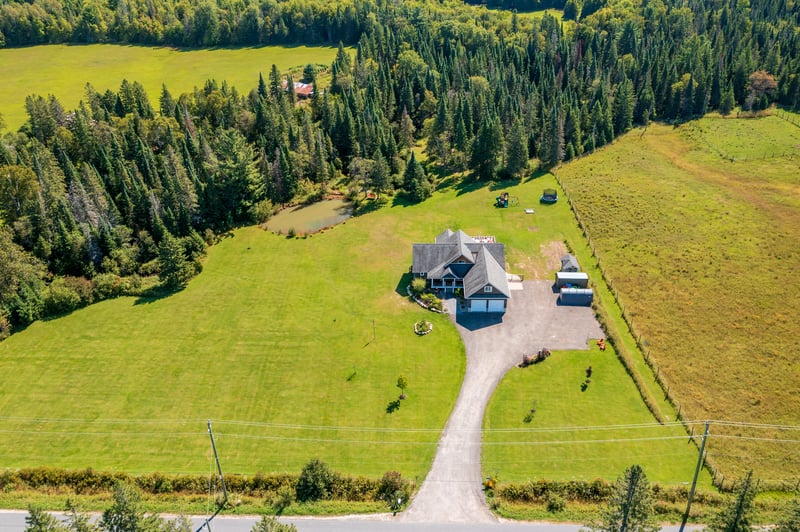 Luxury estate at Town of, 1385 Old Muskoka Road, ON — photo 40