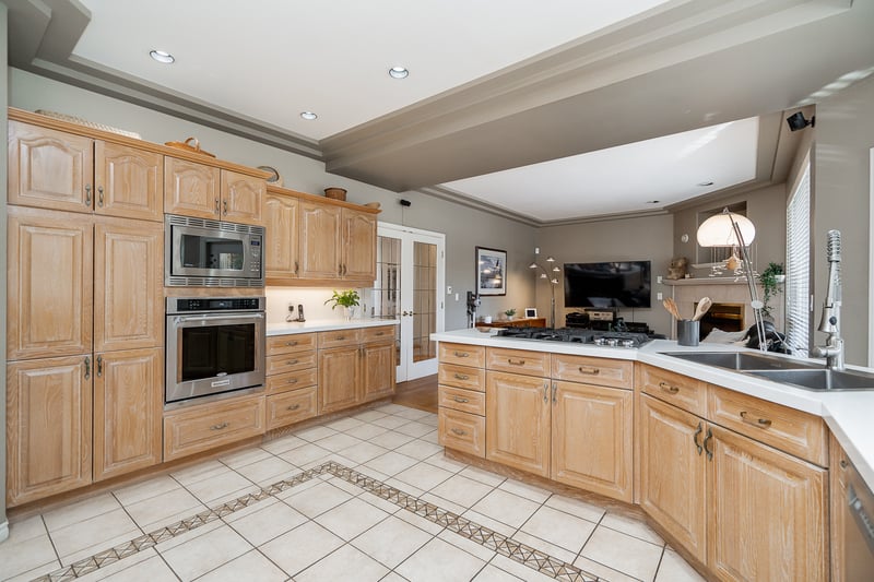Luxury estate at 188 Wyndham Crescent, Anmore, BC — photo 10