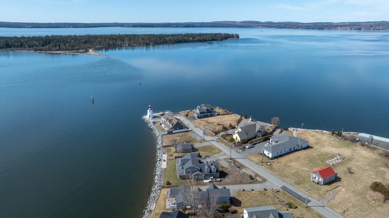Luxury estate at 31 Patrick Street, St. Andrews, NB — photo 43