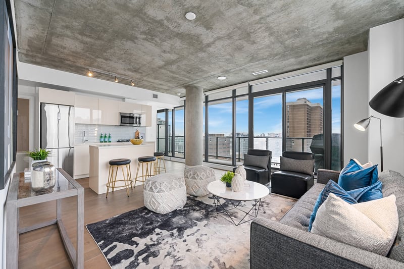 Luxury estate at 1010 6 Street Southwest unit 1202 — photo 9