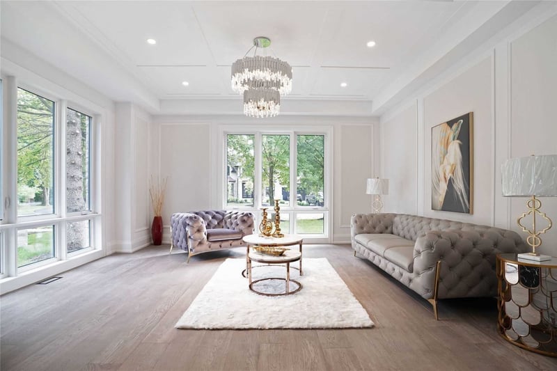 Luxury estate at 297 Savoy Crescent, Oakville — photo 8