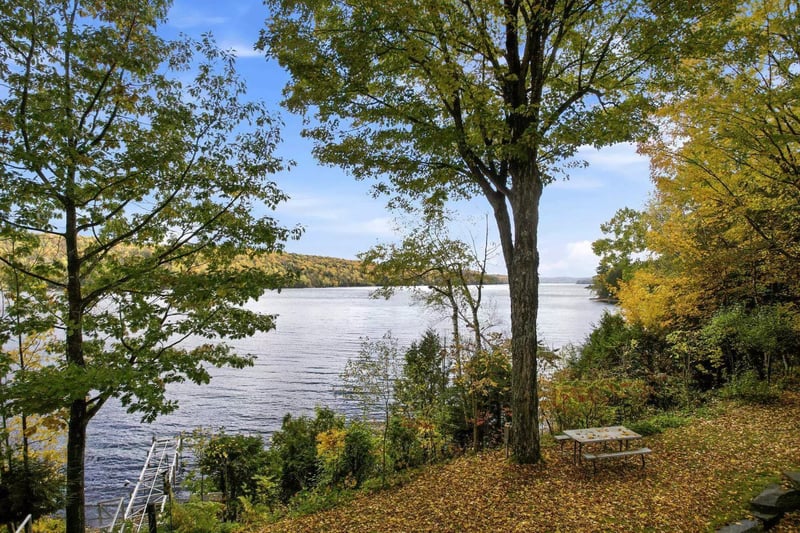 Luxury estate at 269 Chemin d'Arrow Head, Stanstead, QC — photo 10