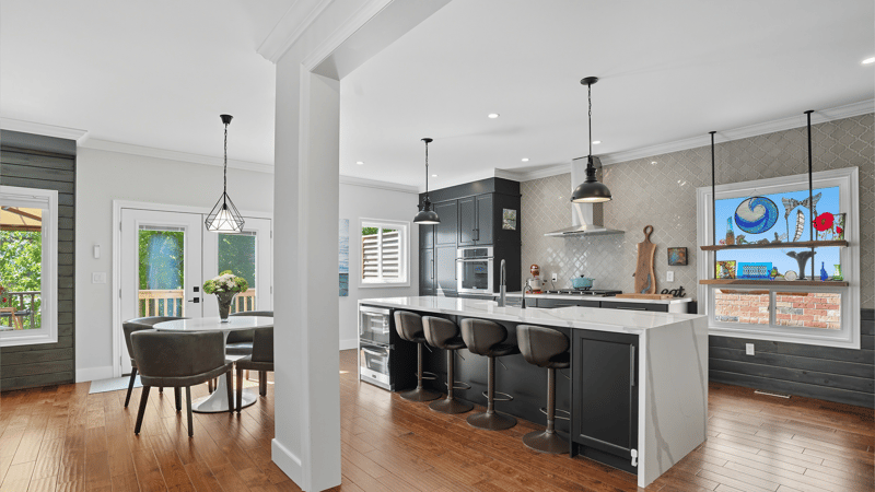Luxury estate at 47 Livingstone Drive, Hamilton, ON — photo 4