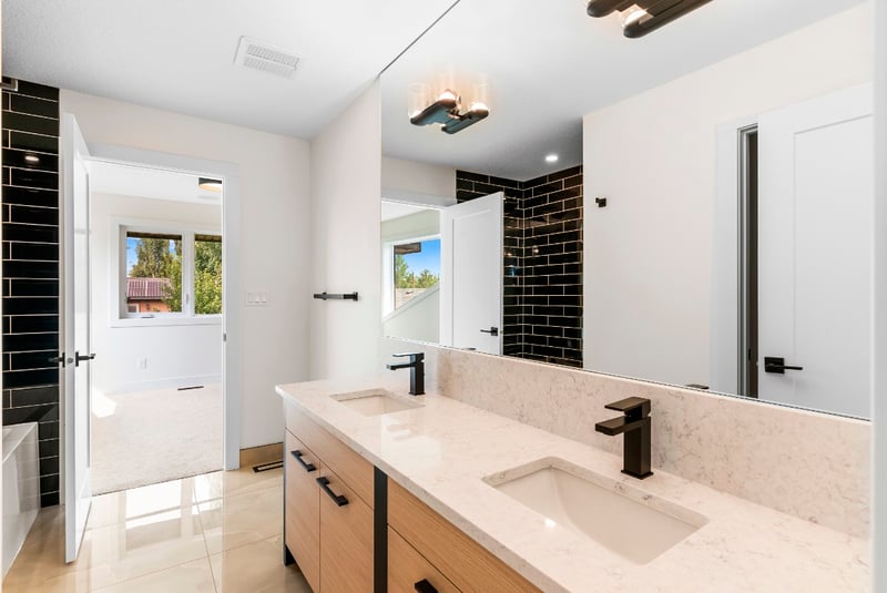 Luxury estate at 476 West Chestermere Drive, Chestermere, AB — photo 12