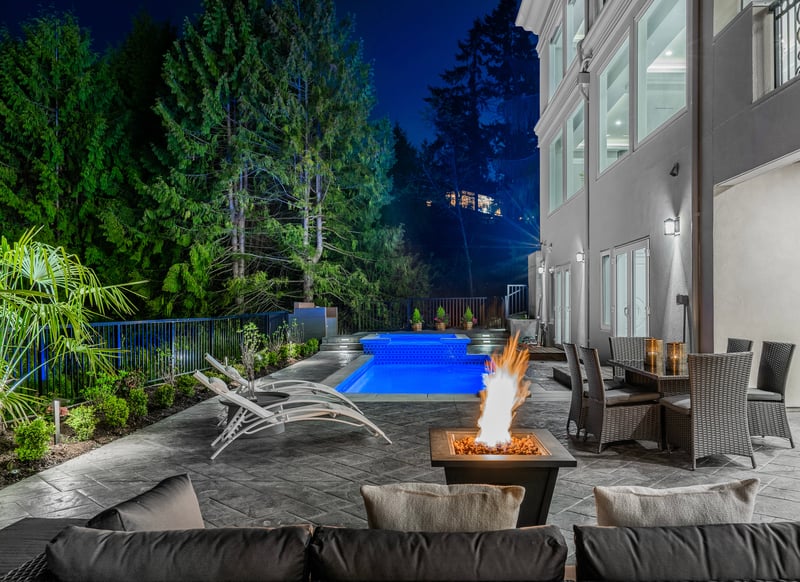 Luxury estate at 5417 Greentree Road, West Vancouver — photo 4