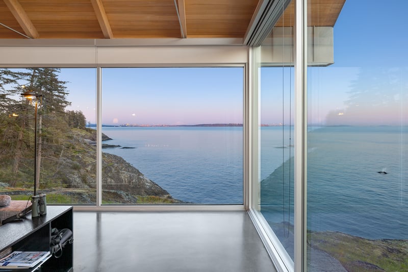 Luxury estate at 931 Ocean Park Lane, Bowen Island, BC — photo 11