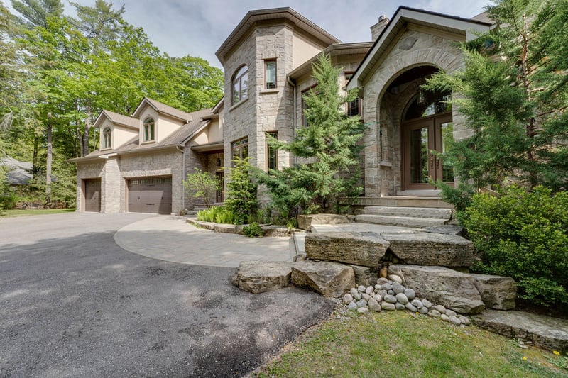 Luxury estate at 1105 Dalkab Crescent, Innisfil — photo 14