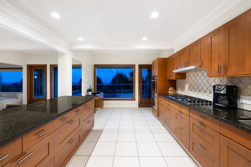 Luxury estate at 1035 King Georges Way, West Vancouver, BC — photo 30