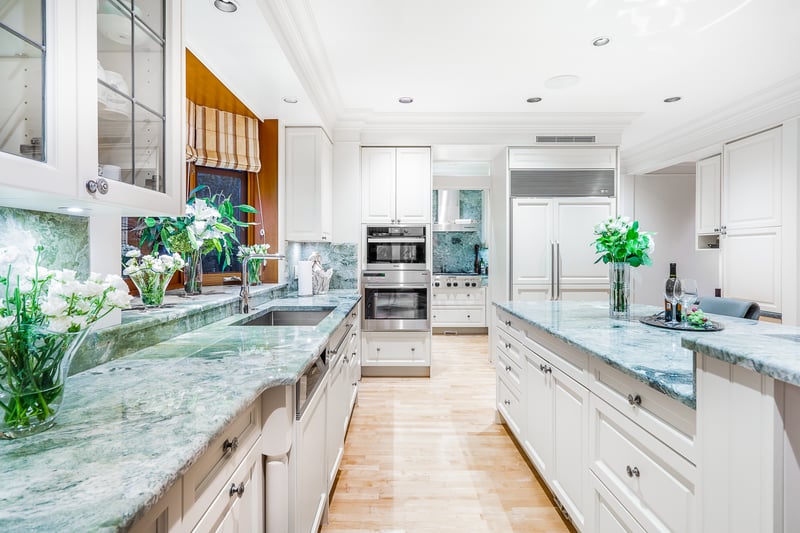 Luxury estate at 2817 Bellevue Avenue, West Vancouver, BC — photo 12