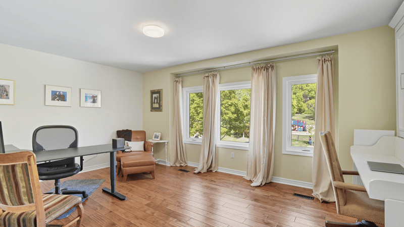 Luxury estate at 47 Livingstone Drive, Hamilton, ON — photo 13