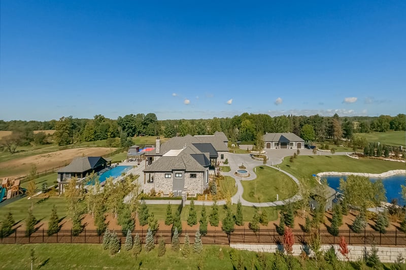Luxury estate at 1272 Fiddlers Green Road, Ancaster, ON — photo 11