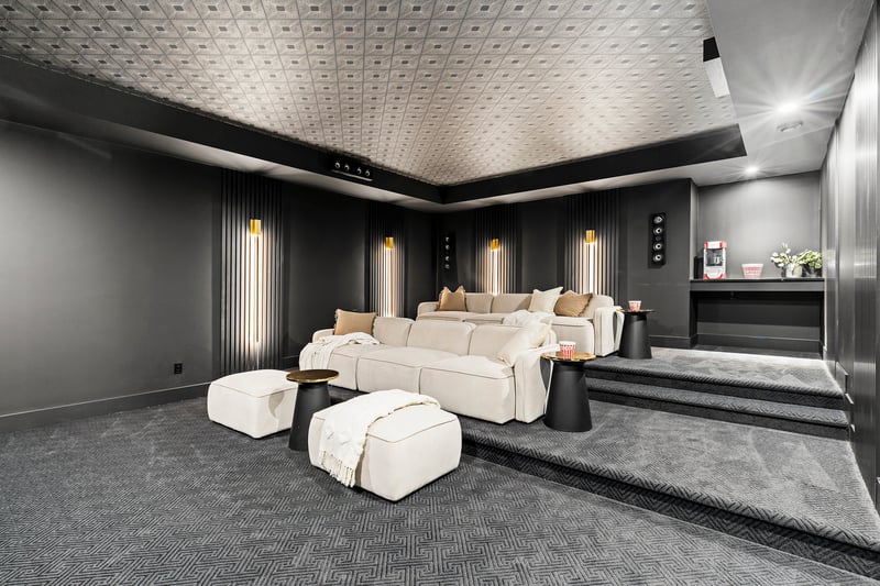 Luxury estate at 1016 Beverley Boulevard Southwest, Calgary, AB — photo 21