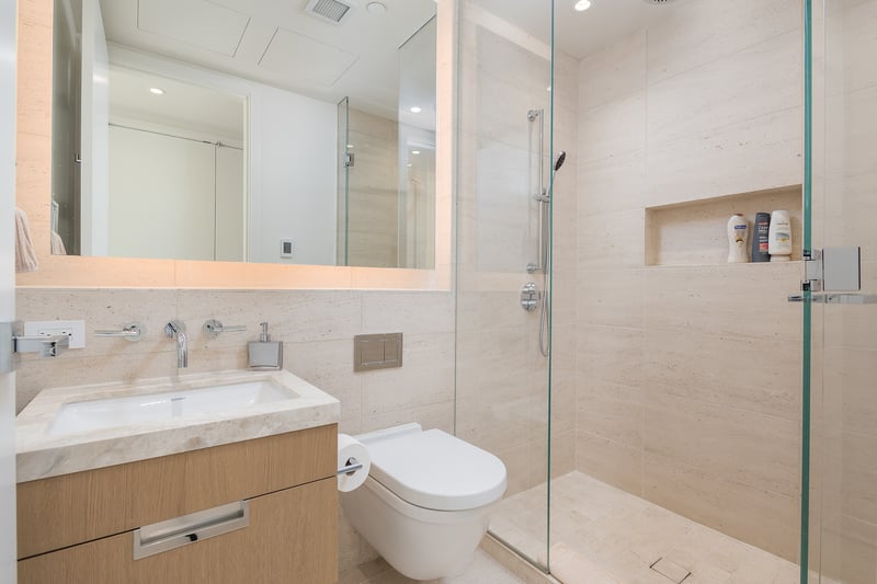 Luxury estate at 1355 Bellevue Avenue #206, West Vancouver, BC — photo 11