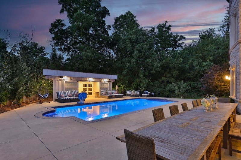 Luxury estate at 1459 Stavebank Road, Mississauga, ON — photo 7