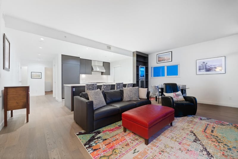 Luxury estate at 288 West 1st Avenue, Vancouver, BC — photo 2