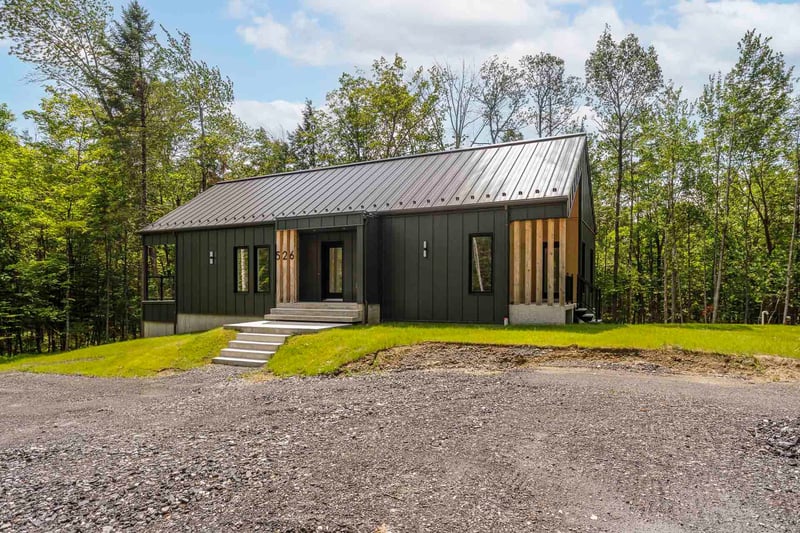 Luxury estate at 526 Chemin Laurendeau, Magog, QC — photo 16