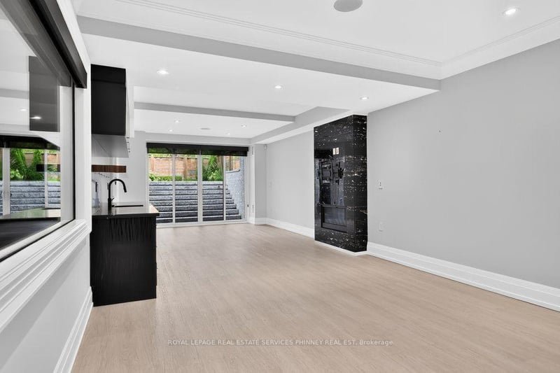Luxury estate at 533 Carson Lane, Oakville, ON — photo 42