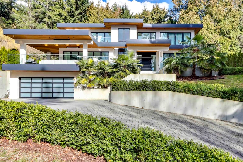 5-bedroom luxury home in 4391 Rockridge Road, West Vancouver, BC