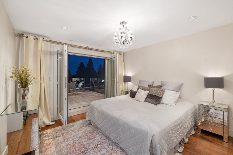 Luxury estate at 2449 Kings Avenue, West Vancouver, BC — photo 24