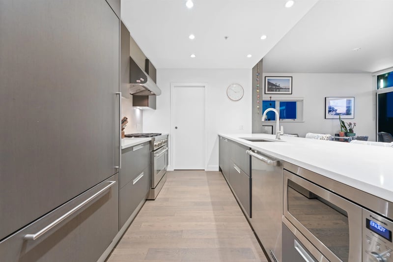 Luxury estate at 288 West 1st Avenue, Vancouver, BC — photo 6