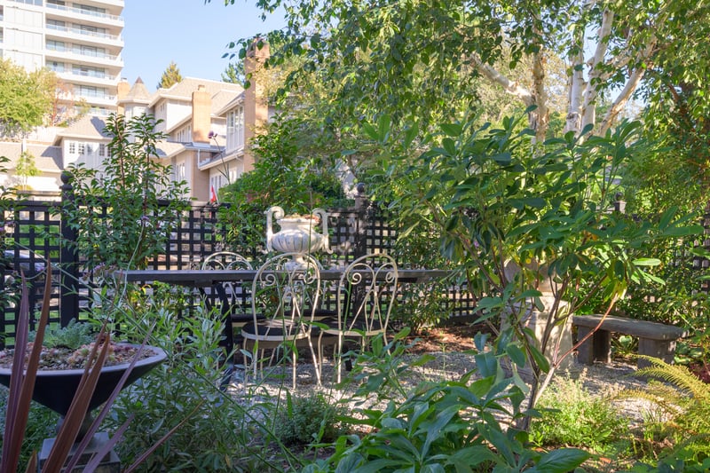 Luxury estate at 1517 Maud Street, Victoria, BC — photo 45