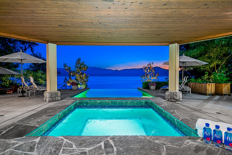 Luxury estate at 8035 Pasco Road, West Vancouver, BC — photo 2