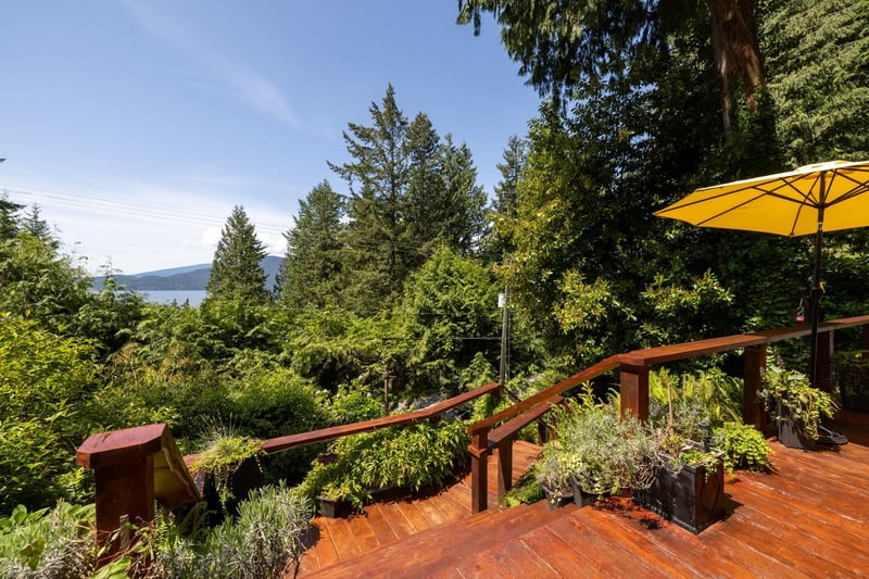 Luxury estate at 315 Bayview Road, Lions Bay, BC — photo 21