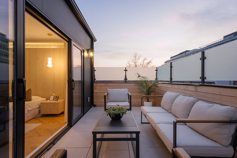 Luxury estate at 22 Shannon Street, Toronto, ON — photo 15