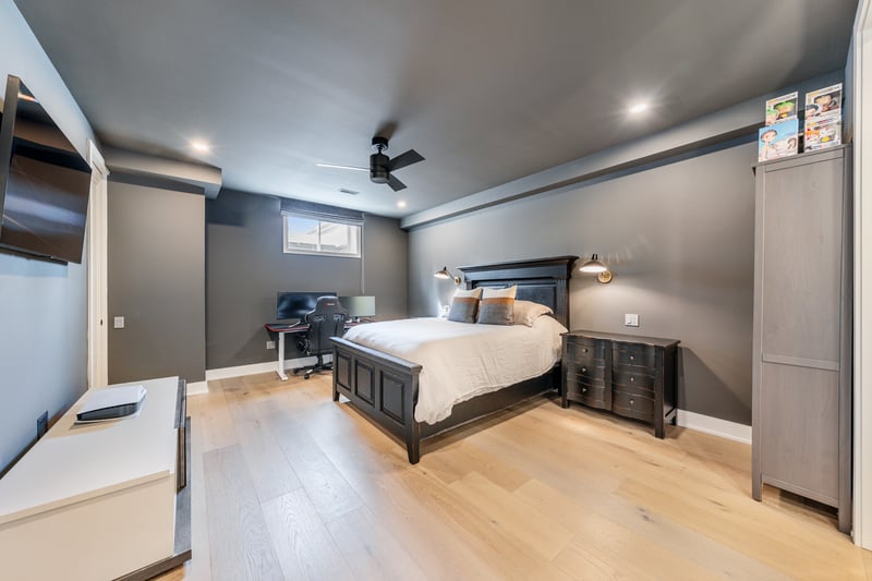 Luxury estate at 2265 Lakeshore Road #3, Burlington, ON — photo 38