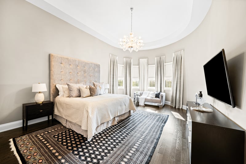 Luxury estate at 28 Chuck Ormsby Crescent, King City, ON — photo 31