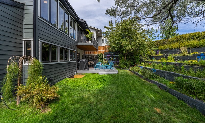 Luxury estate at 204 Pump Hill View SW, Calgary, AB — photo 34