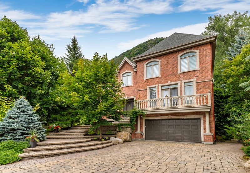 Luxury estate at 524 Rue des Falaises, Mont-Saint-Hilaire, QC — photo 29