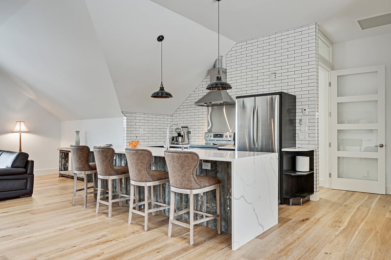 Luxury estate at 84 Eagle Butte Ranch, Calgary — photo 12