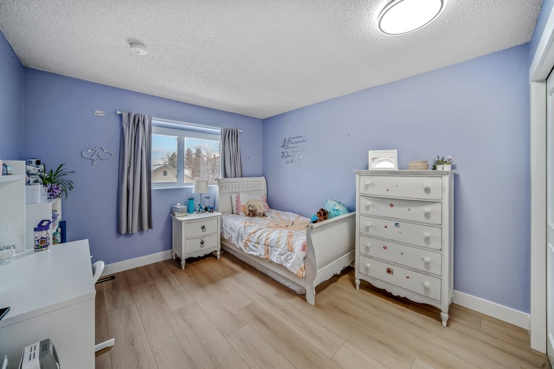 Luxury estate at 76 Stradbrooke Way Southwest, Calgary, AB — photo 27