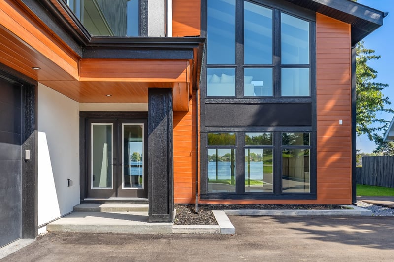 Luxury estate at 476 West Chestermere Drive, Chestermere, AB — photo 3