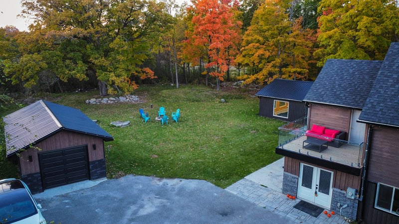Luxury estate at 824 Trenton Frankford Road, Quinte West, ON — photo 10