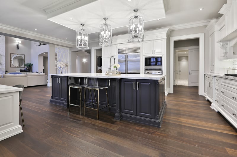 Luxury estate at Burlington — photo 22