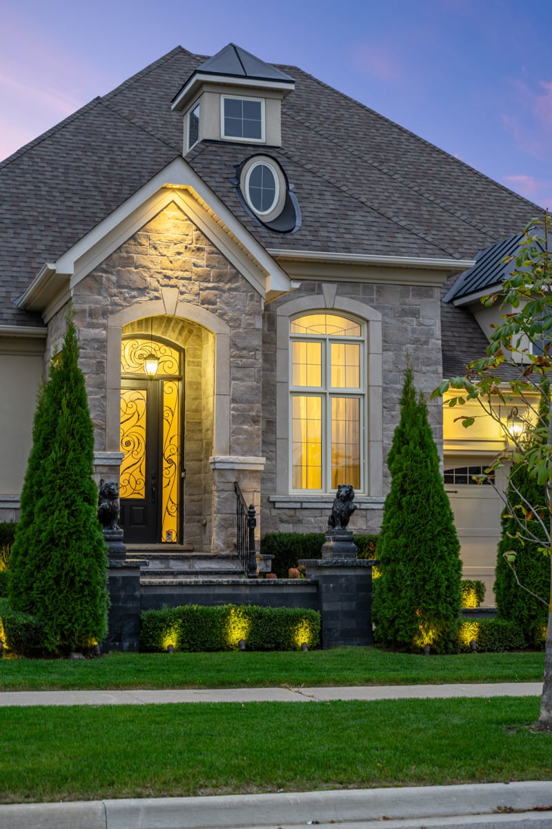 Luxury estate at 28 Chuck Ormsby Crescent, King City, ON — photo 17