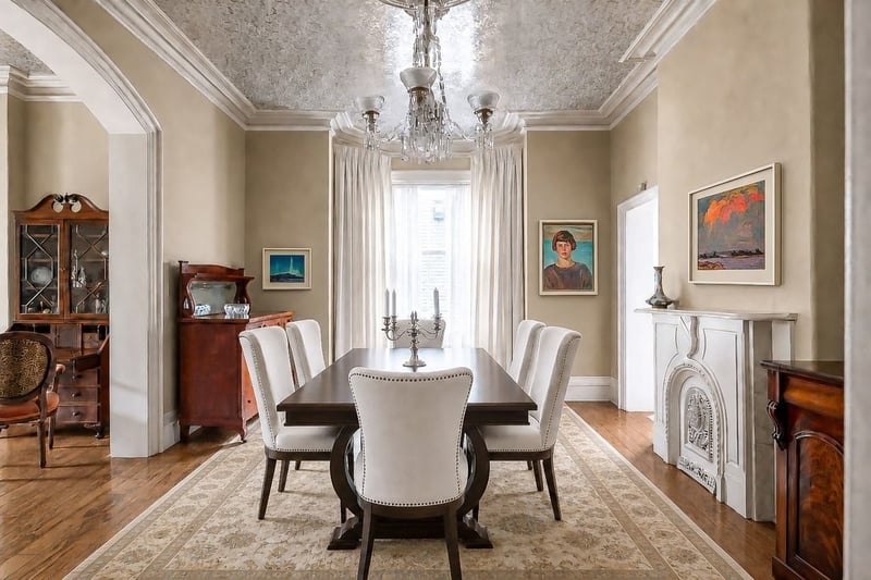 Luxury estate at 370 Hess Street South, Hamilton, ON — photo 11