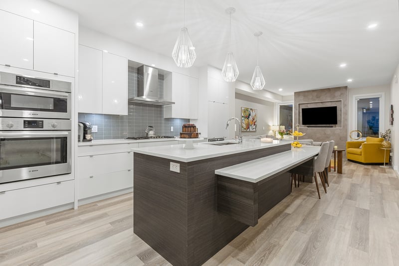 Luxury estate at 4832 21 Ave NW, Calgary, AB — photo 11