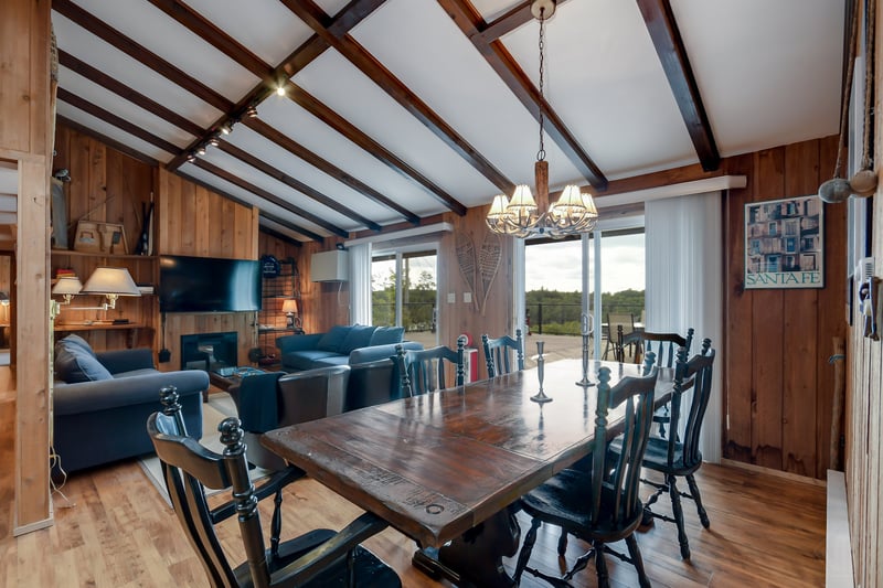 Luxury estate at 1059 Old Portage Road, Gravenhurst — photo 8